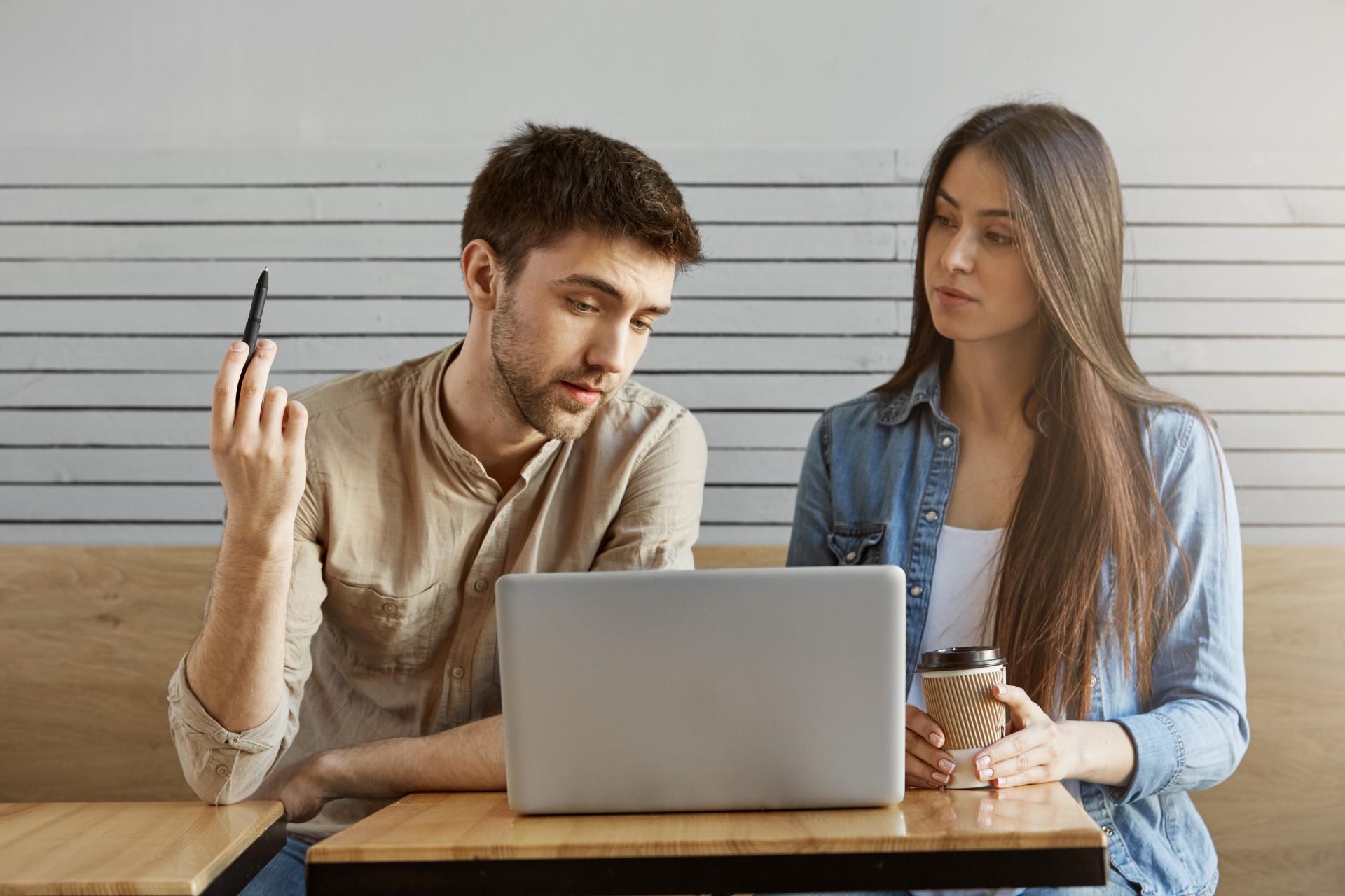 Transfer Files Between Computers: Easy Methods 2026